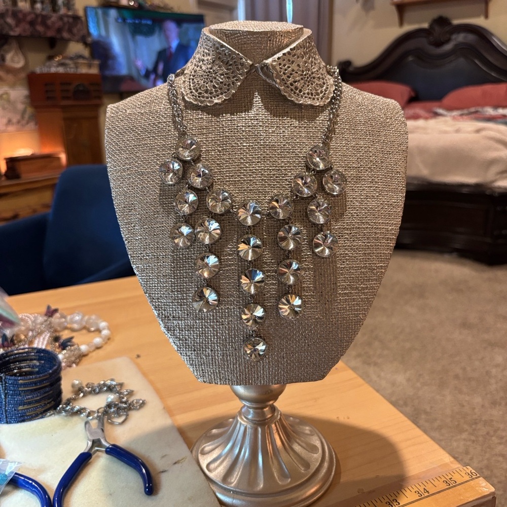 Elegant Silver Statement Necklace